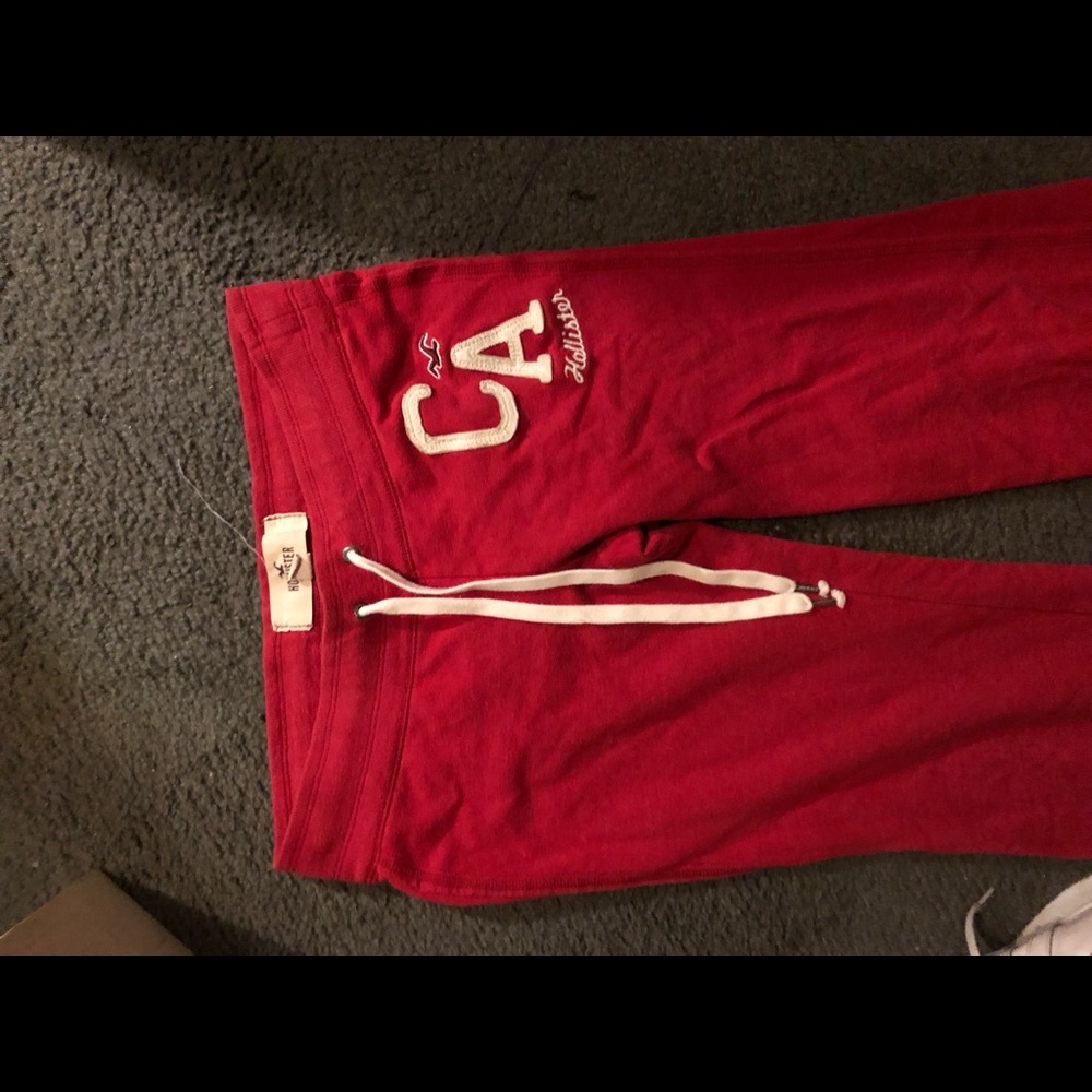 Hollister sweats